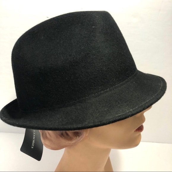Zara Accessories - Zara Women’s Wool Hat- NWT